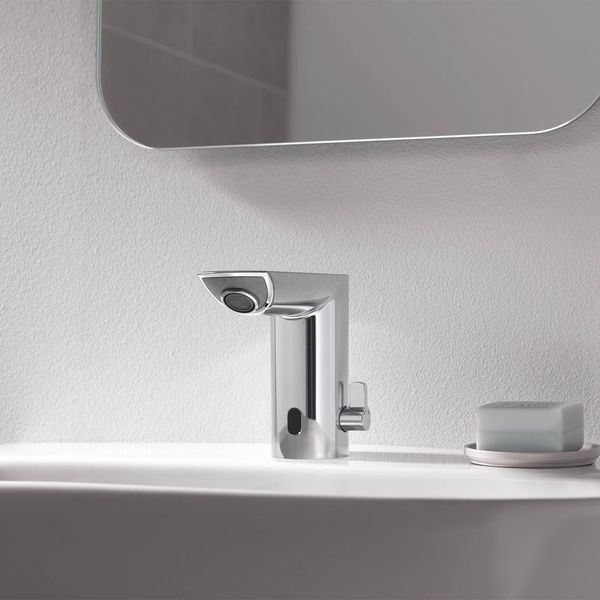 Смеситель бесконтактный для раковины Grohe Bau Cosmopolitan E 36451000 фото