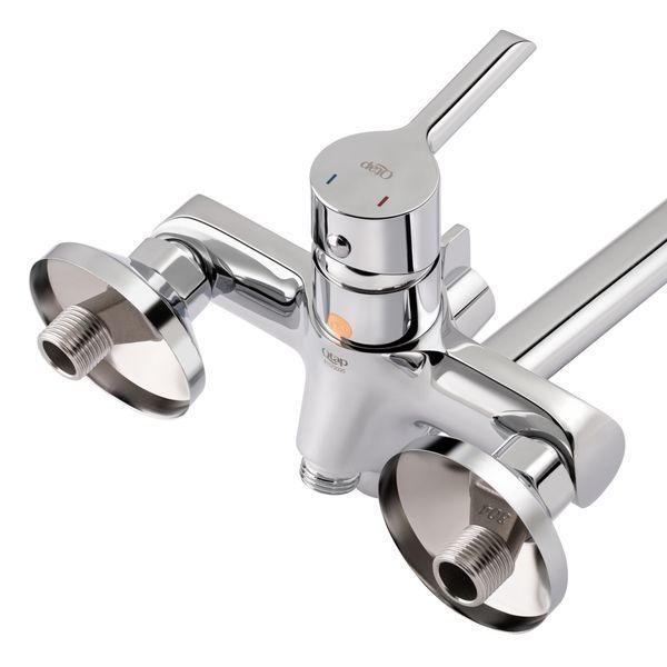 Смеситель для ванны Qtap Grand с поворотным изливом (c душевым гарнитуром) QTGRACRM005 Chrome фото